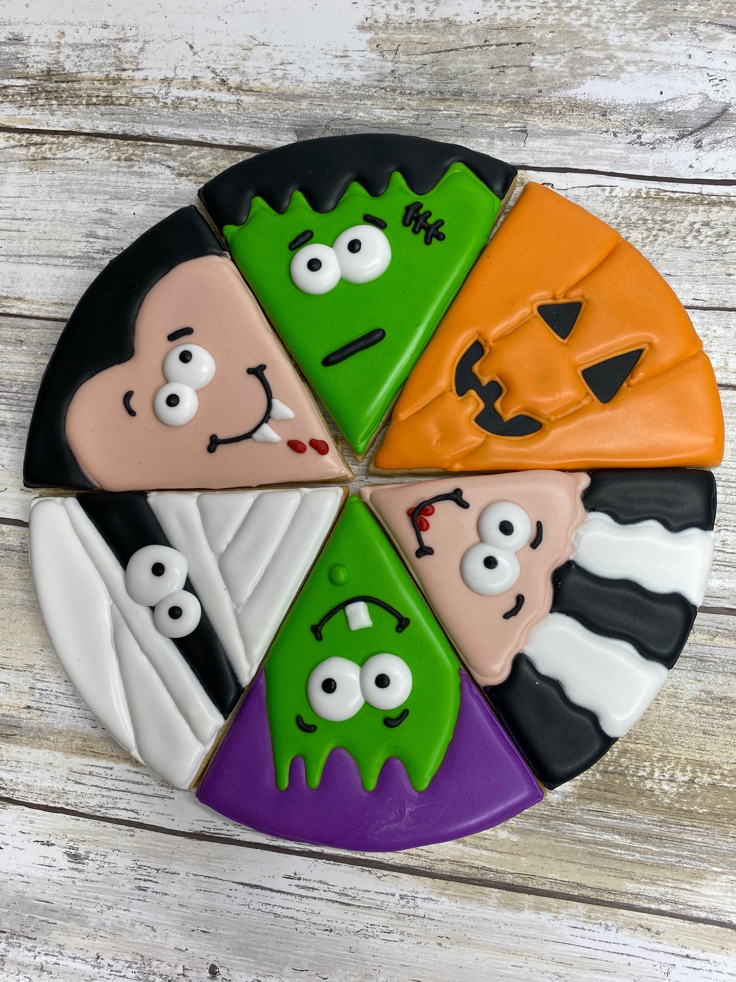 Halloween Character Cookie Pie